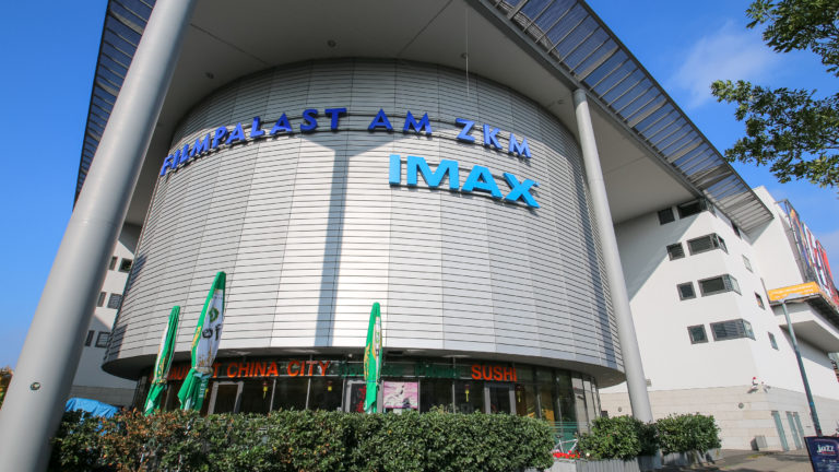 Der Filmpalast am ZKM in Karlsruhe zählt zu den Top-Ten Multiplexkinos in Deutschland.