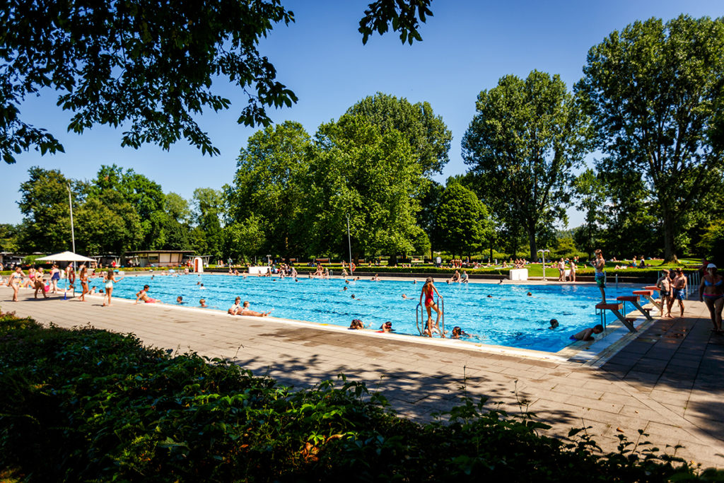 Das Freibad in R&uuml;ppurr.
