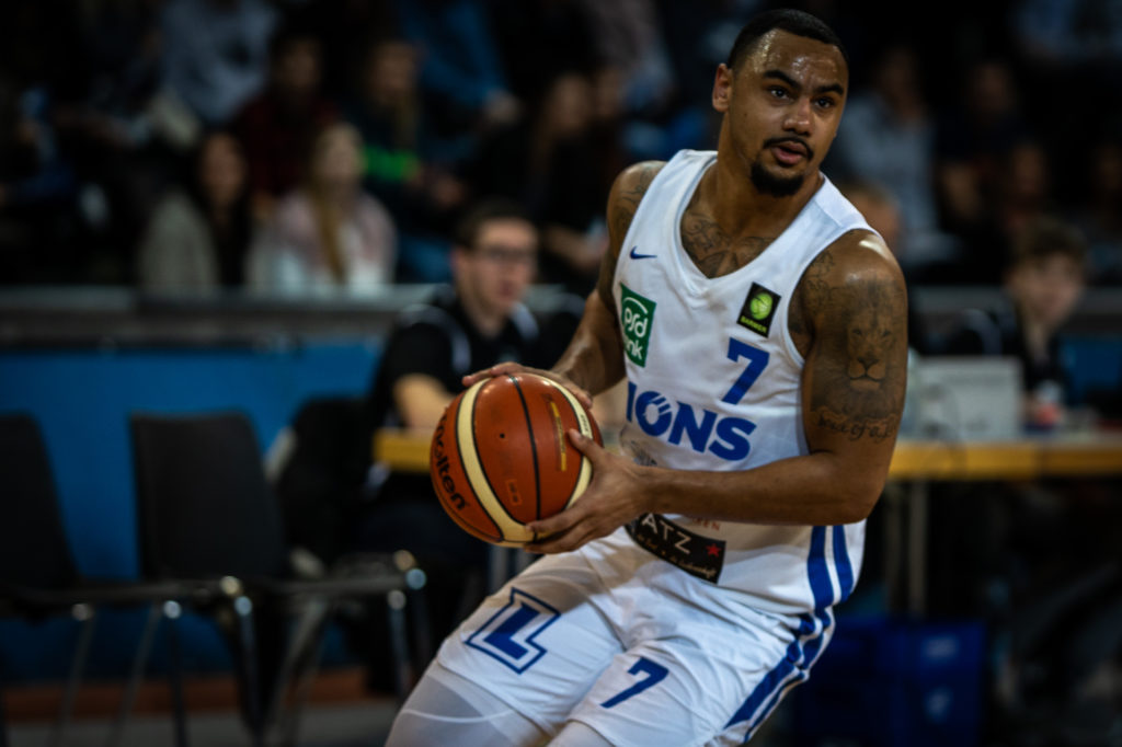 Im Flankenangriff, Davonte Damion Lacy (PSK Lions #7)