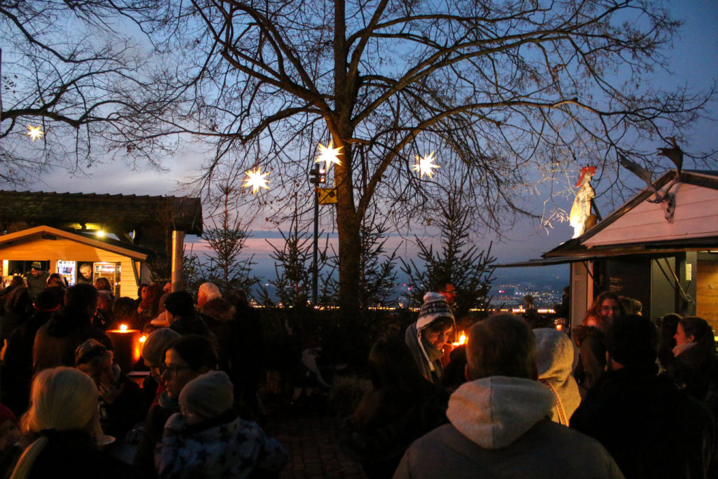 Weihnachtsmarkt auf dem Turmberg.