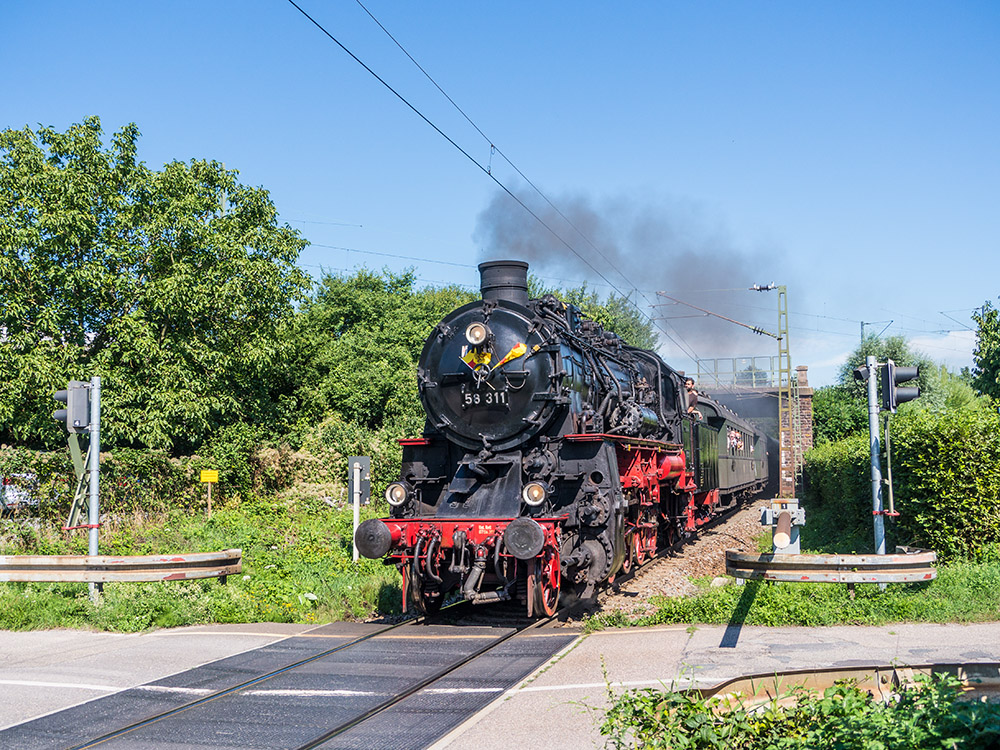 Die Lok auf kleiner Reise durch das Karlsruher Umland