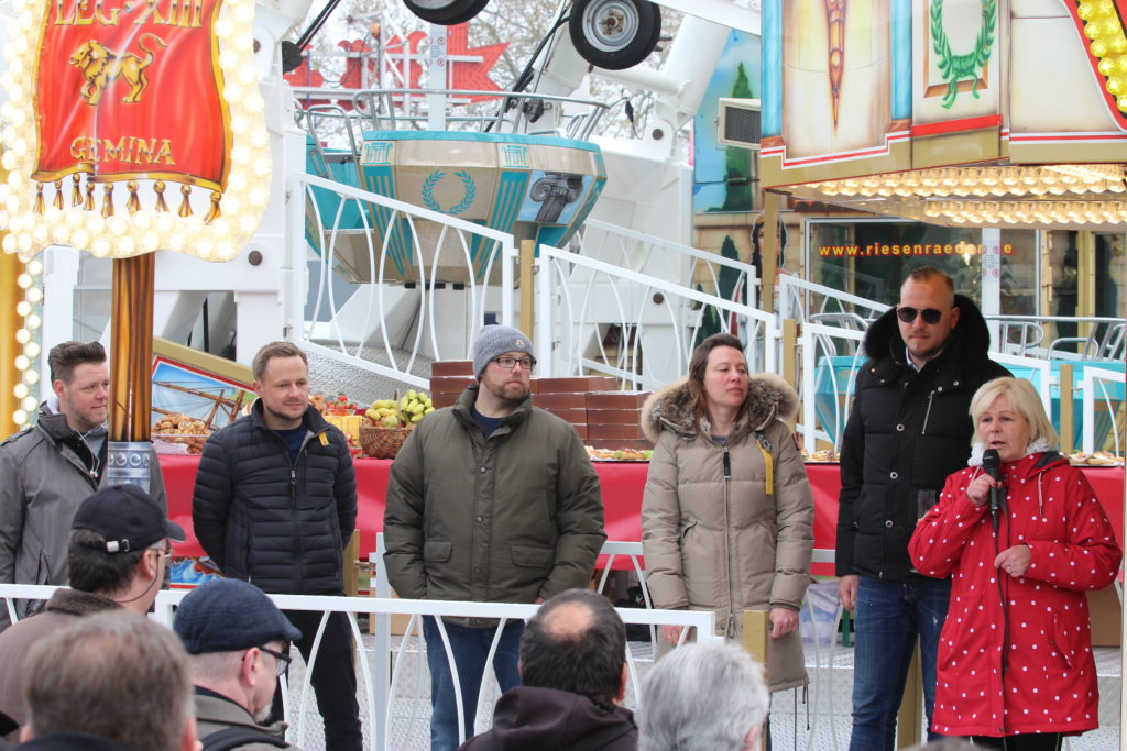 fruehlingsfest-der-schausteller-karlsruhe