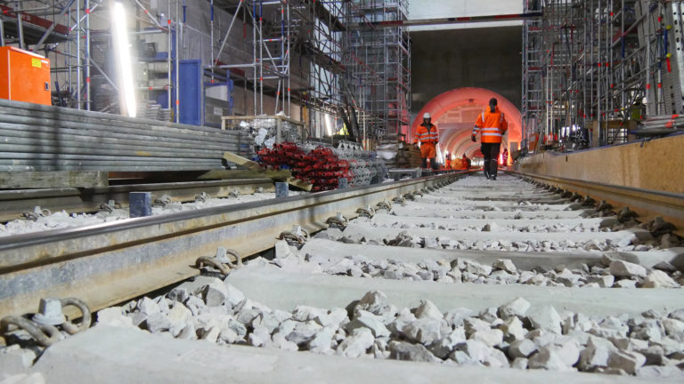 Kombilösung Straßenbahn Tunnel