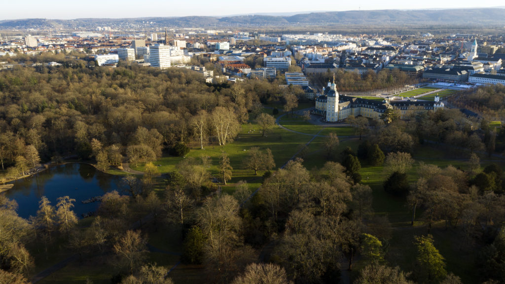 Schloss Schlossgarten Schlosspark Luftaufnahme