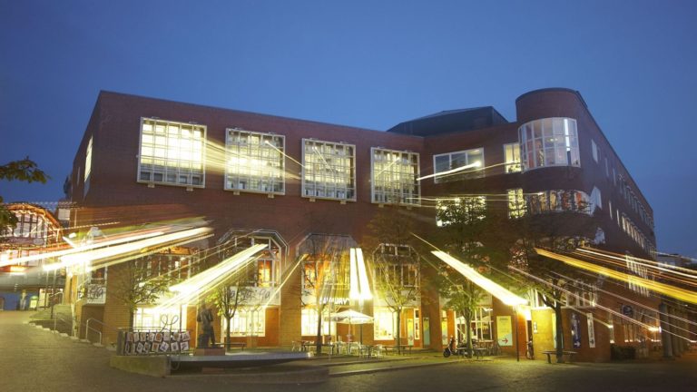 jubez Karlsruhe Außenansicht