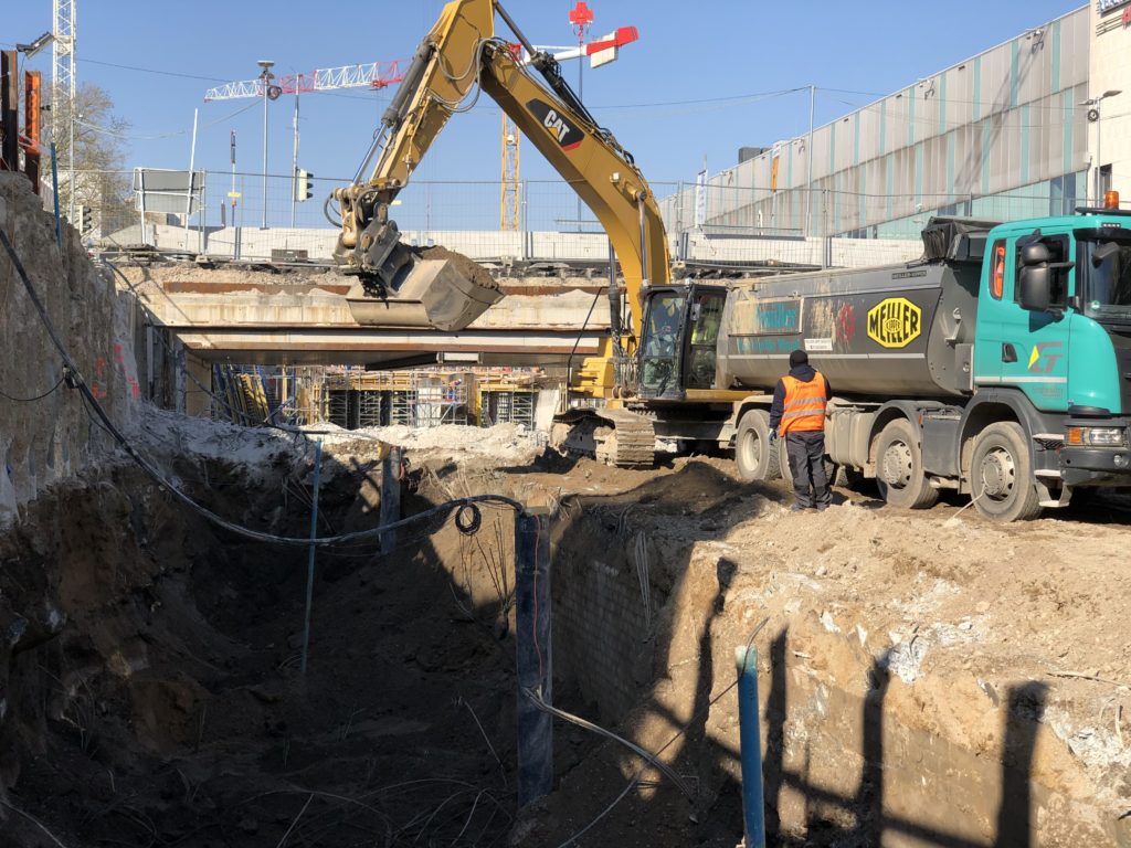 Bauarbeiten am Ettlinger Tor