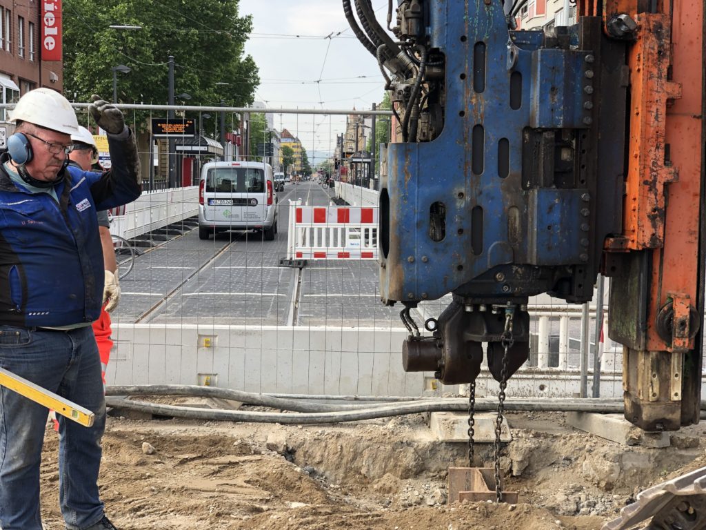 Kombil&ouml;sung Hilfsbr&uuml;cke Karlstor