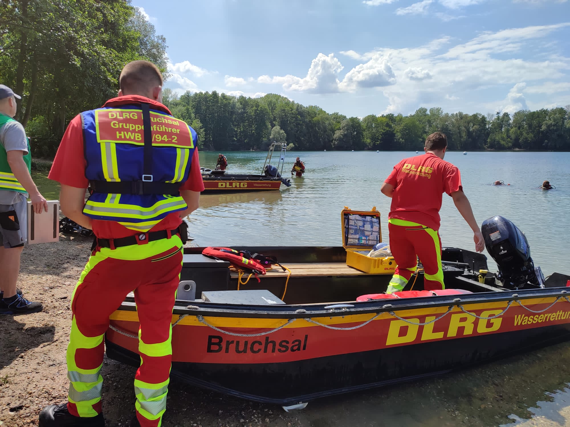 Badeunfall in Grötzingen: 73-Jähriger durch Rettungskräfte tot geborgen