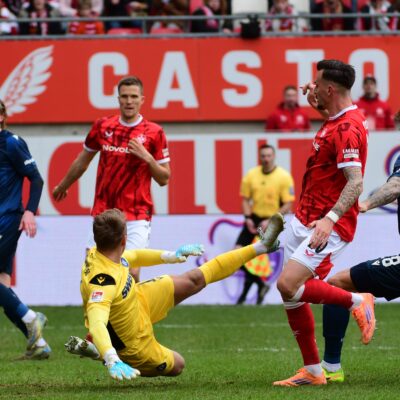 Fotogalerie | KSC verliert beim 1. FC Kaiserslautern